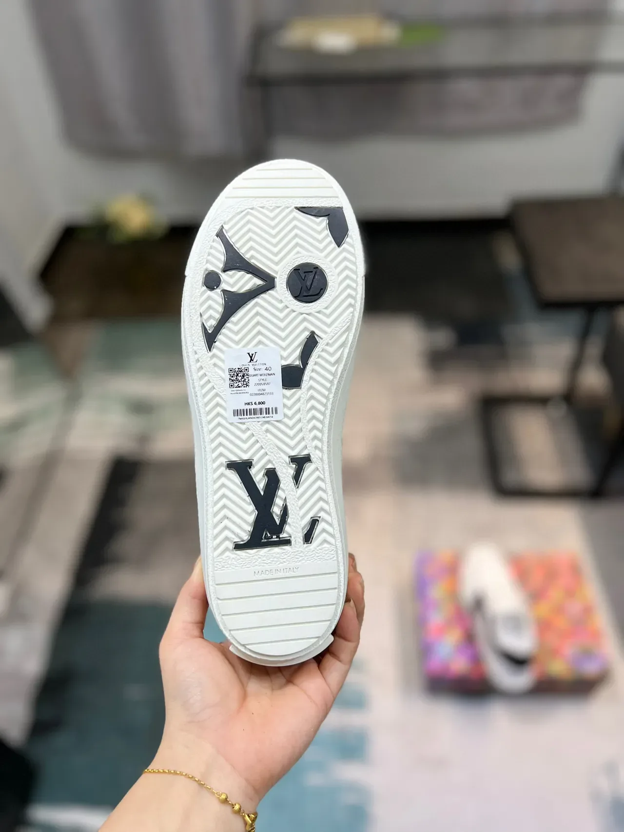 Louis Vuitton LV Trainer White Black Monogram-Textured Leather Contrasting Side Stripe Lifestyle Sneakers 9