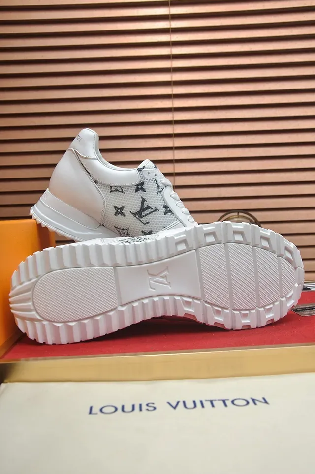 Louis Vuitton LV Trainer White Black Monogrammed Mesh Panel Leather Overlays Lifestyle Sneakers 7