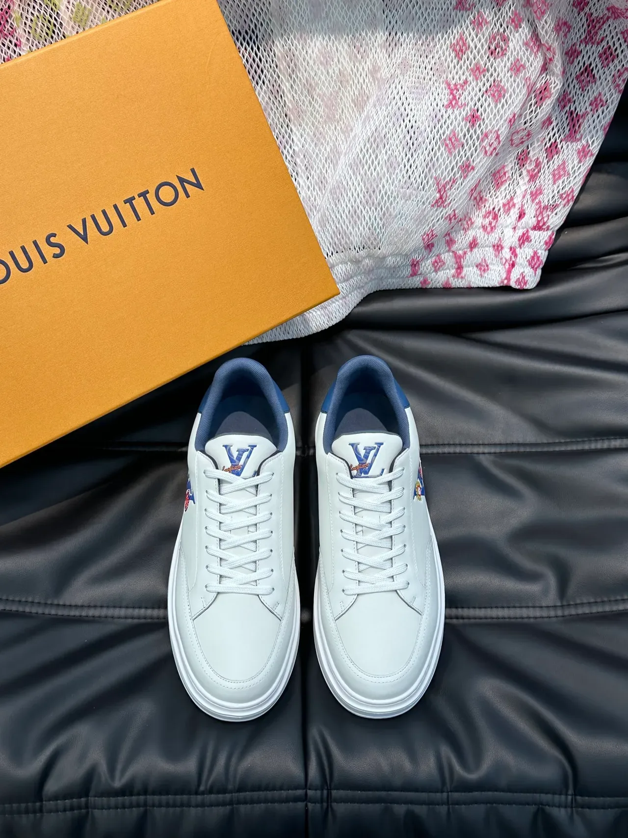 Louis Vuitton LV Trainer White Navy Low-Top Leather Upper Lifestyle Sneakers 5