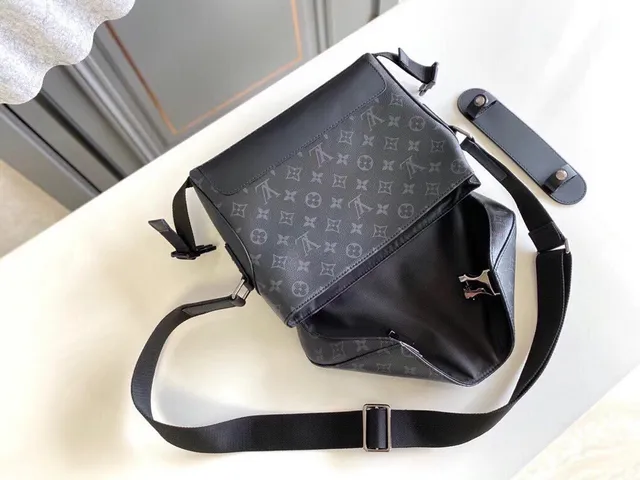Louis Vuitton Monogram Toile et Cuir Lisse Sac Messager 2