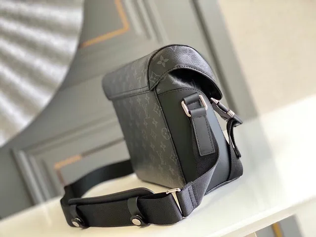Louis Vuitton Monogram Toile et Cuir Lisse Sac Messager 5