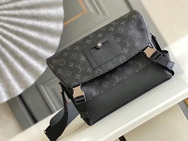 Louis Vuitton Monogram Toile et Cuir Lisse Sac Messager 6