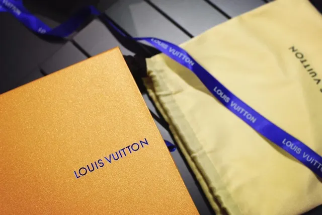 Louis Vuitton Monogram कैनवास बेल्ट भूरा गोल्ड Turnlock Buckle चमड़े का बेल्ट 5