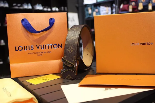 Louis Vuitton Monogram कैनवास बेल्ट भूरा गोल्ड Turnlock Buckle चमड़े का बेल्ट 7