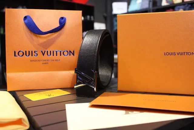 Louis Vuitton Monogram कैनवास बेल्ट भूरा गोल्ड Turnlock Buckle चमड़े का बेल्ट 22
