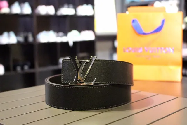 Louis Vuitton Monogram कैनवास बेल्ट भूरा गोल्ड Turnlock Buckle चमड़े का बेल्ट 24