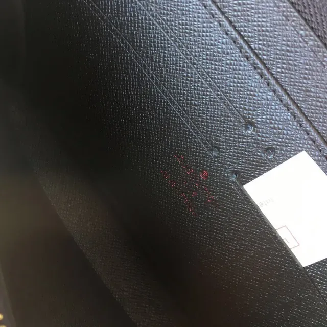 Louis Vuitton Monogram Canvas Zip-Around Long Wallet 2
