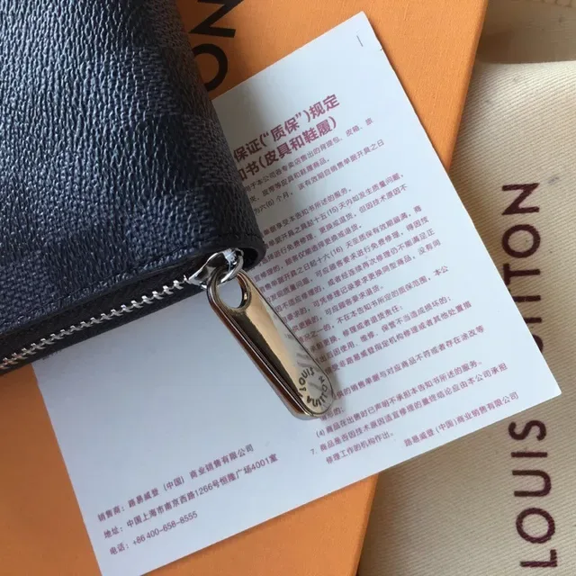 Louis Vuitton Monogram Canvas Zip-Around Long Wallet 19