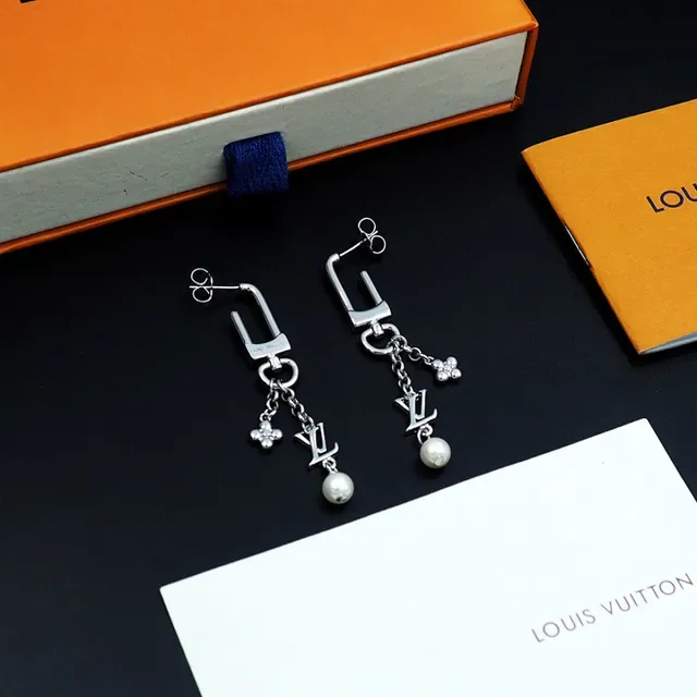 Louis Vuitton Monogram Flower Pearl Drop Earrings 2