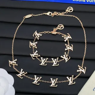 Louis Vuitton Monogram জুয়েলরি সোনার সাদা Pavé-Crystal Charms Fine Link Chain Necklace