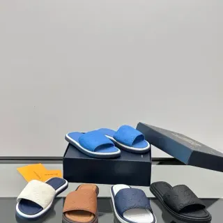 Louis Vuitton Monogram Cuero Slides