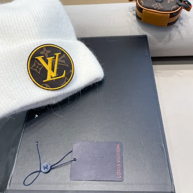 Louis Vuitton Monogram Patch White Brown Knit Beanie 5