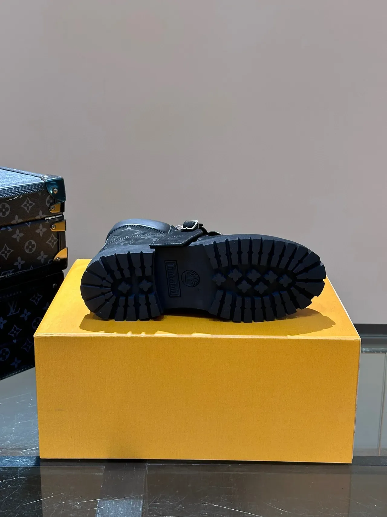 Botas de Trabajo Louis Vuitton Monogram Suede 3