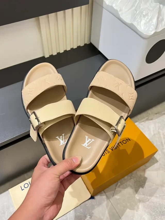 Louis Vuitton Monogram Sandales à Deux Brides Casual 4