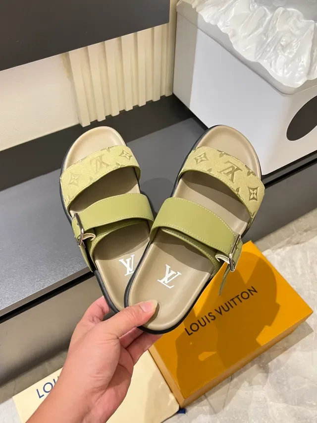 Louis Vuitton Monogram Sandales à Deux Brides Casual 9