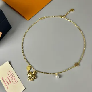 Louis Vuitton Multi-Charm Colar de pérolas dourado