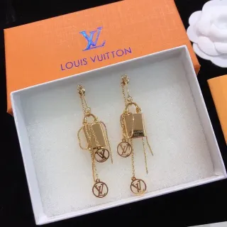 Louis Vuitton brincos pendantes com motivo de fechadura em tom dourado