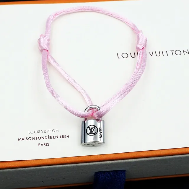 Louis Vuitton गुलाबी रेशम की डोरी पैडलॉक कंगन 5