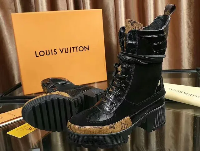 Louis Vuitton Run Away মোনোগ্রাম-ট্রিম্ড প্ল্যাটফর্ম এনকেল বুটস 4
