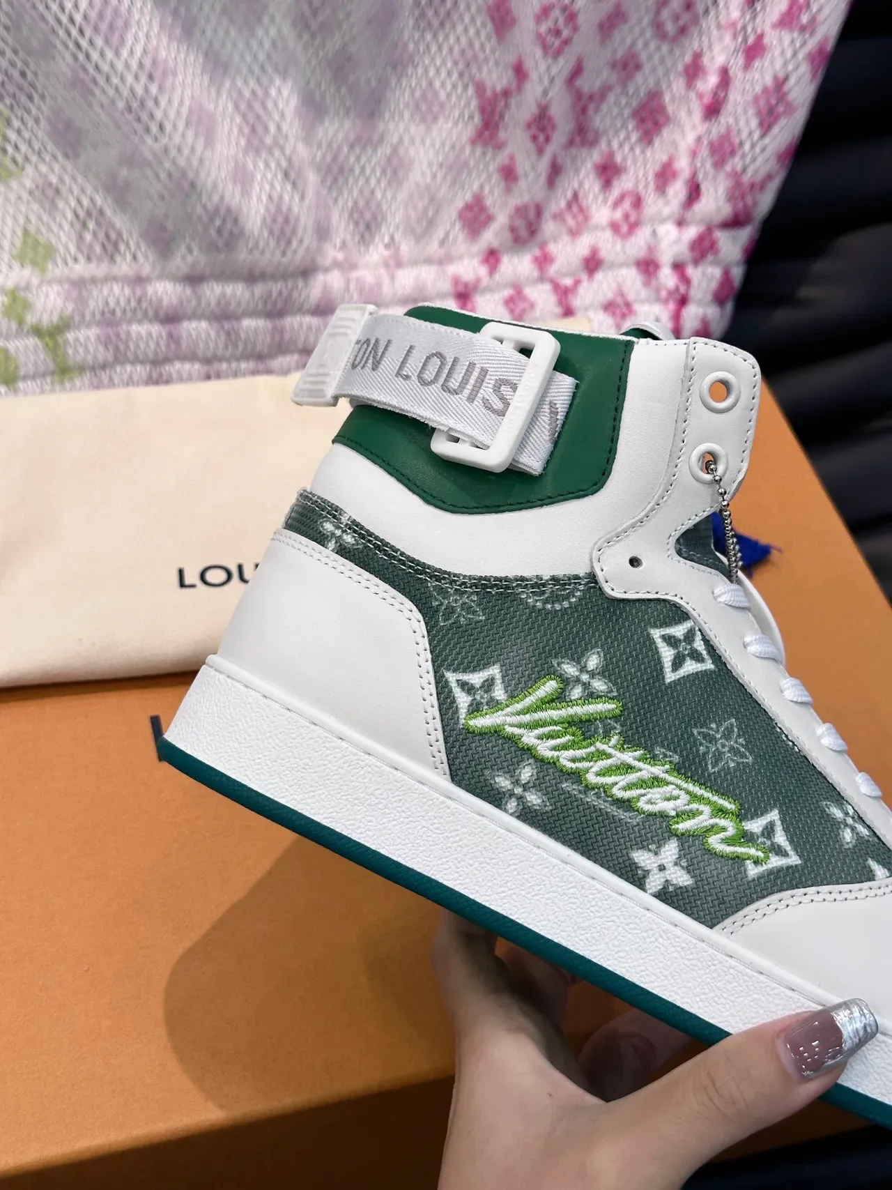 Louis Vuitton White Green High-Top Monogrammed Lifestyle Sneakers 5