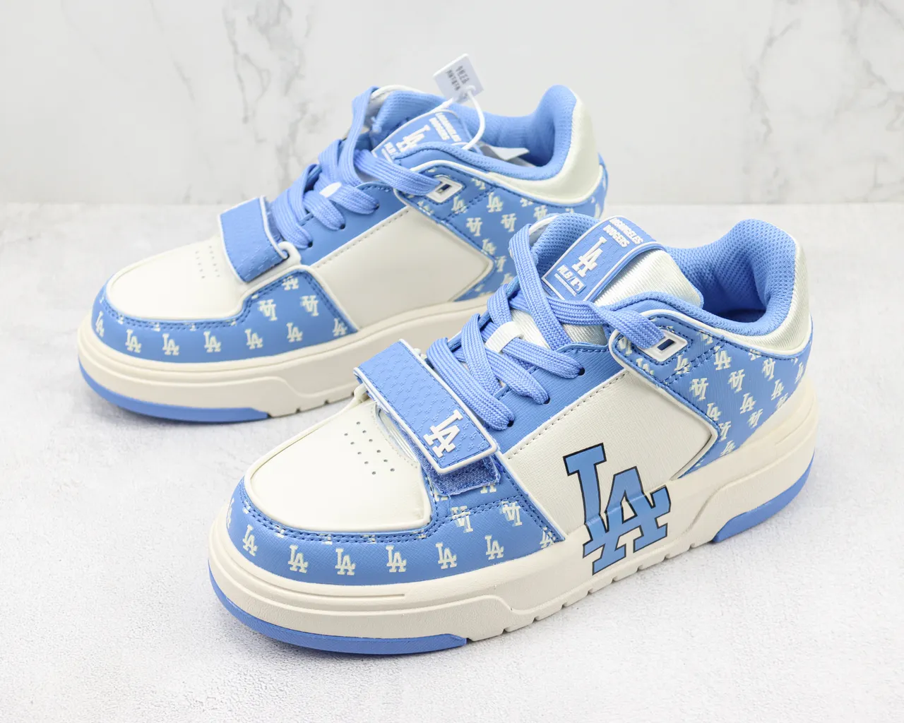 Mitchell & Ness Dodgers LA Logo Platform Lifestyle Sneakers 4