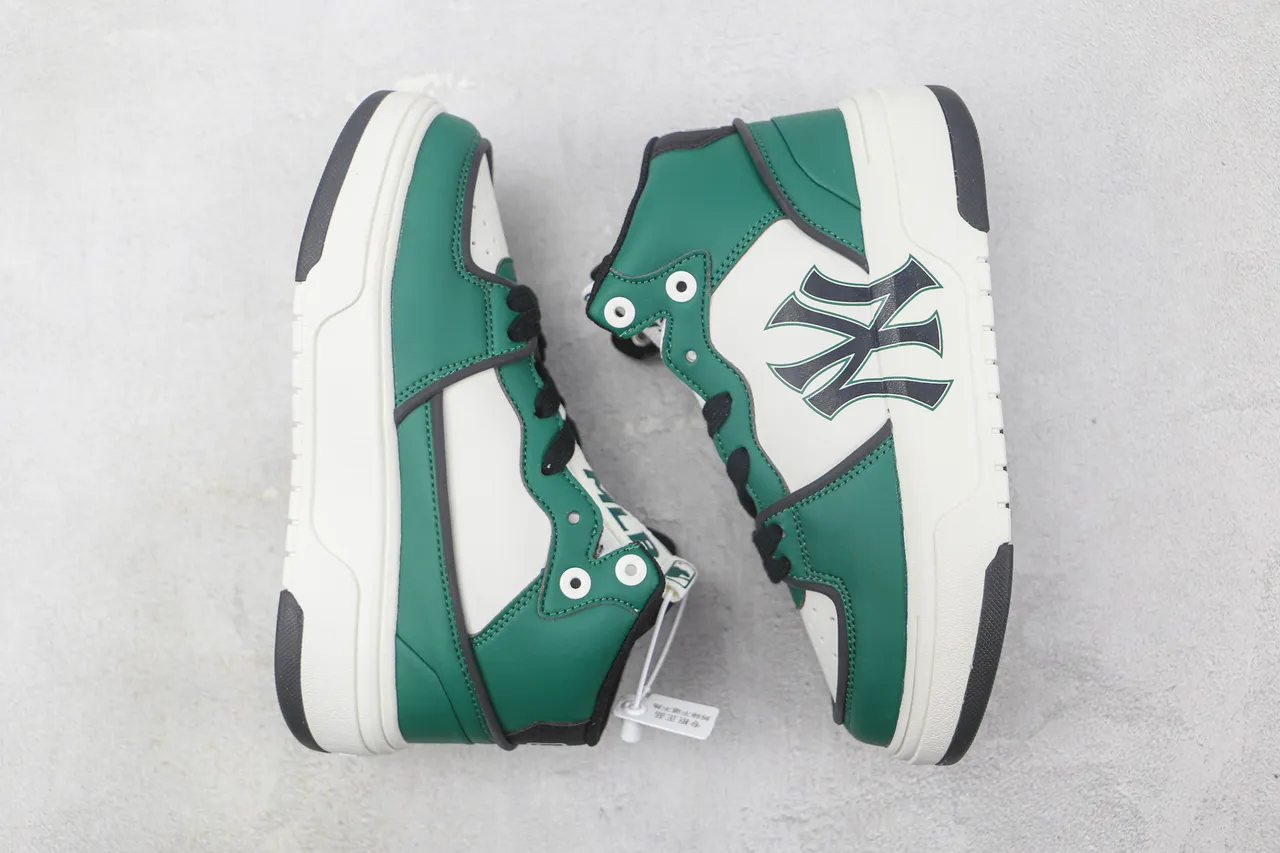 Mitchell & Ness NY Yankees High Top Vert Blanc Noir Chaussures Lifestyle 2