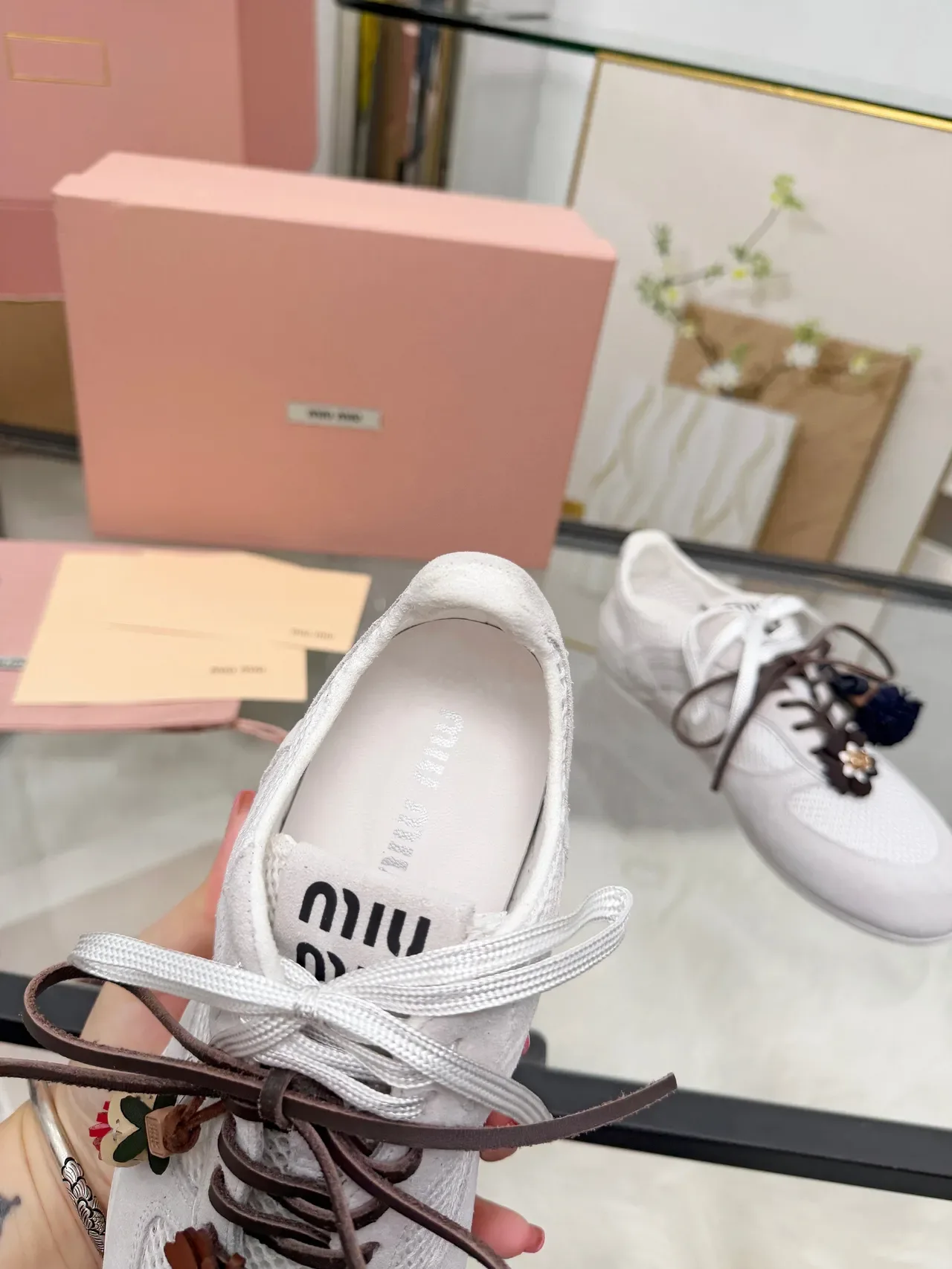 Miu Miu Bege Marrom Malha Perfurada E Camurça Superior Cordões Dupla Tom Tênis 3