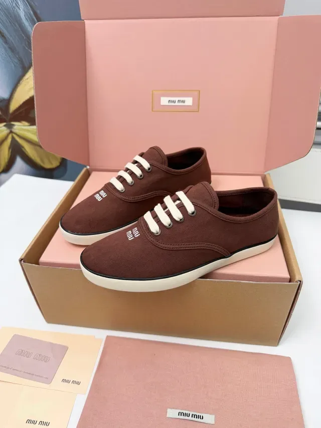 Miu Miu Marrom Bege Low-Top Sapatos de Lona 5