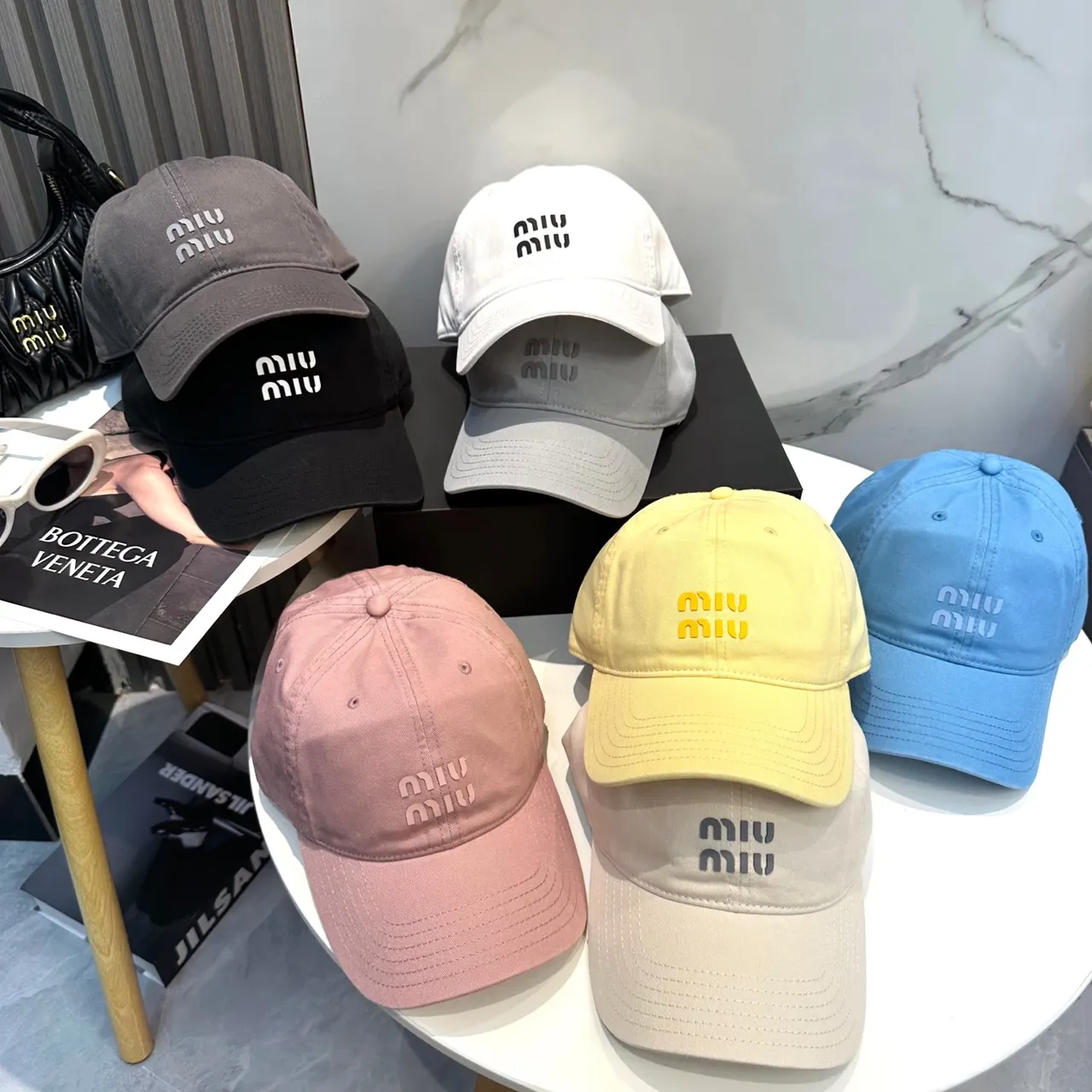 Miu Miu Boné de beisebol rosa tonal com logo bordado coroa estruturada 2