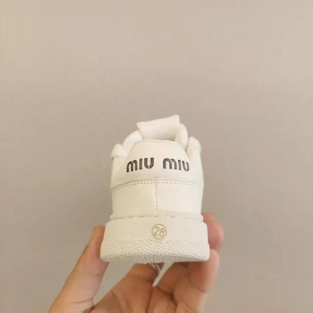 Miu Miu 白色平台鞋底分层带装饰生活方式运动鞋 12