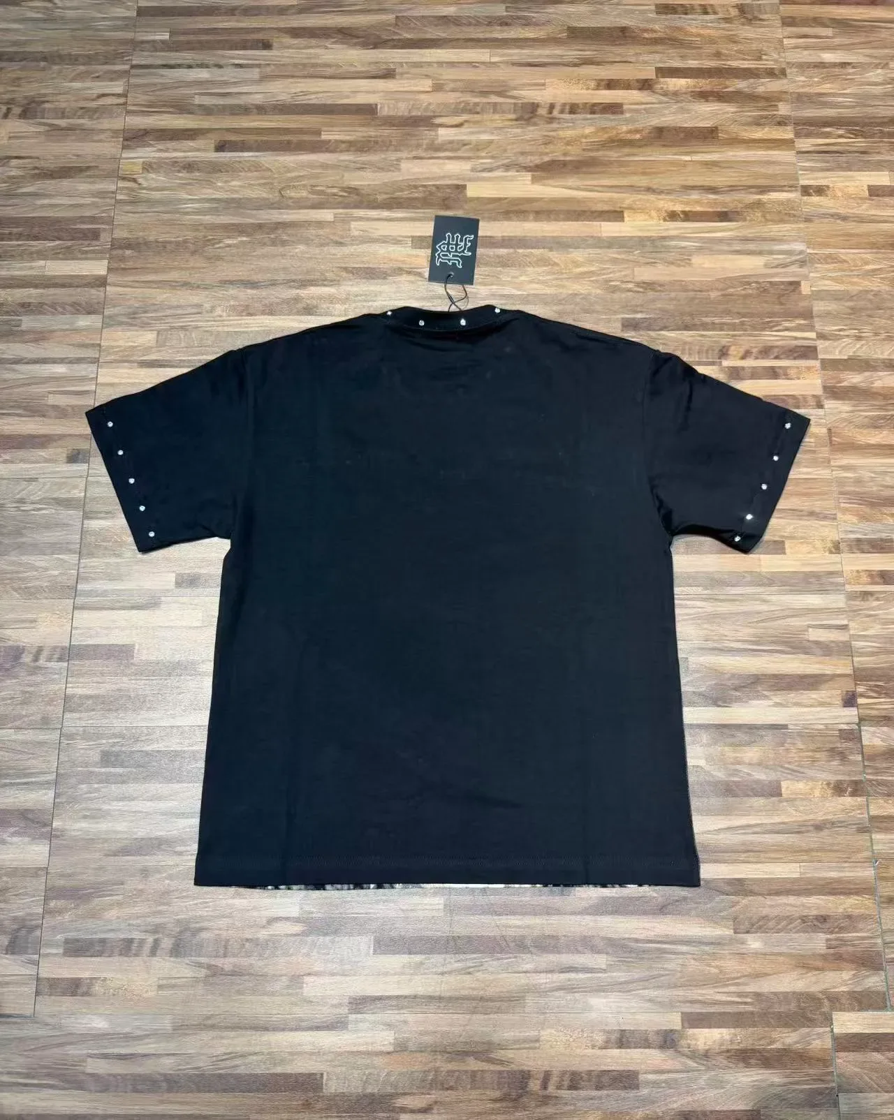 Mixed Emotion Life Emotion Graphic Studded Sleeve T-Shirt 12