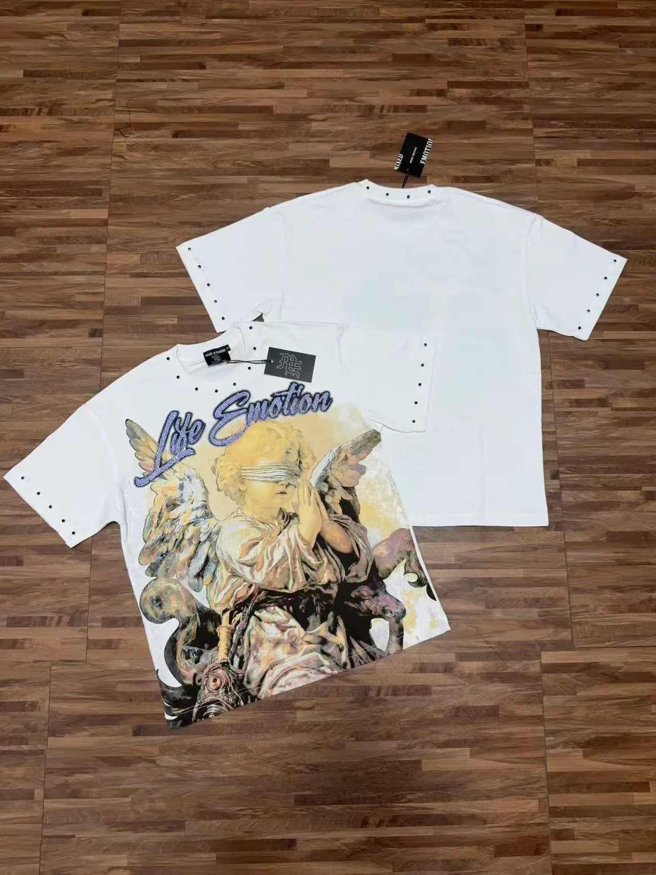 Mixed Emotion Life Emotion Graphic Studded Sleeve T-Shirt 13