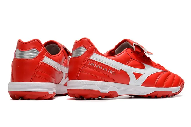 Mizuno Morelia Pro लाल सफेद कृत्रिम घास सॉकर जूते 12
