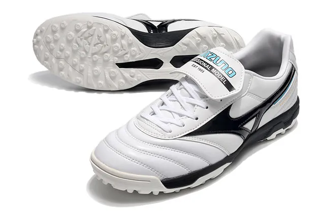 Mizuno Morelia Pro लाल सफेद कृत्रिम घास सॉकर जूते 17