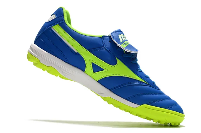 Mizuno Morelia Pro लाल सफेद कृत्रिम घास सॉकर जूते 22