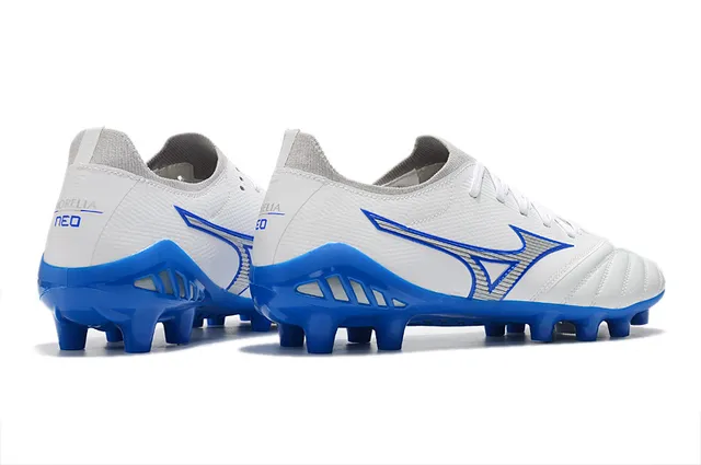 Mizuno সাদা নীল লো-কাট নিট আপার সেলাই কোয়িল্টেড ভ্যাম্প ফার্ম-গ্রাউন্ড ফুটবল জুতা 7