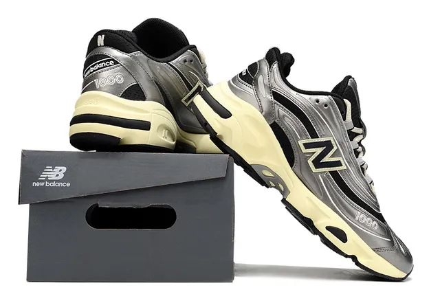 New Balance 1000 Zapatillas Chunky Plata Metálica y Crema 6