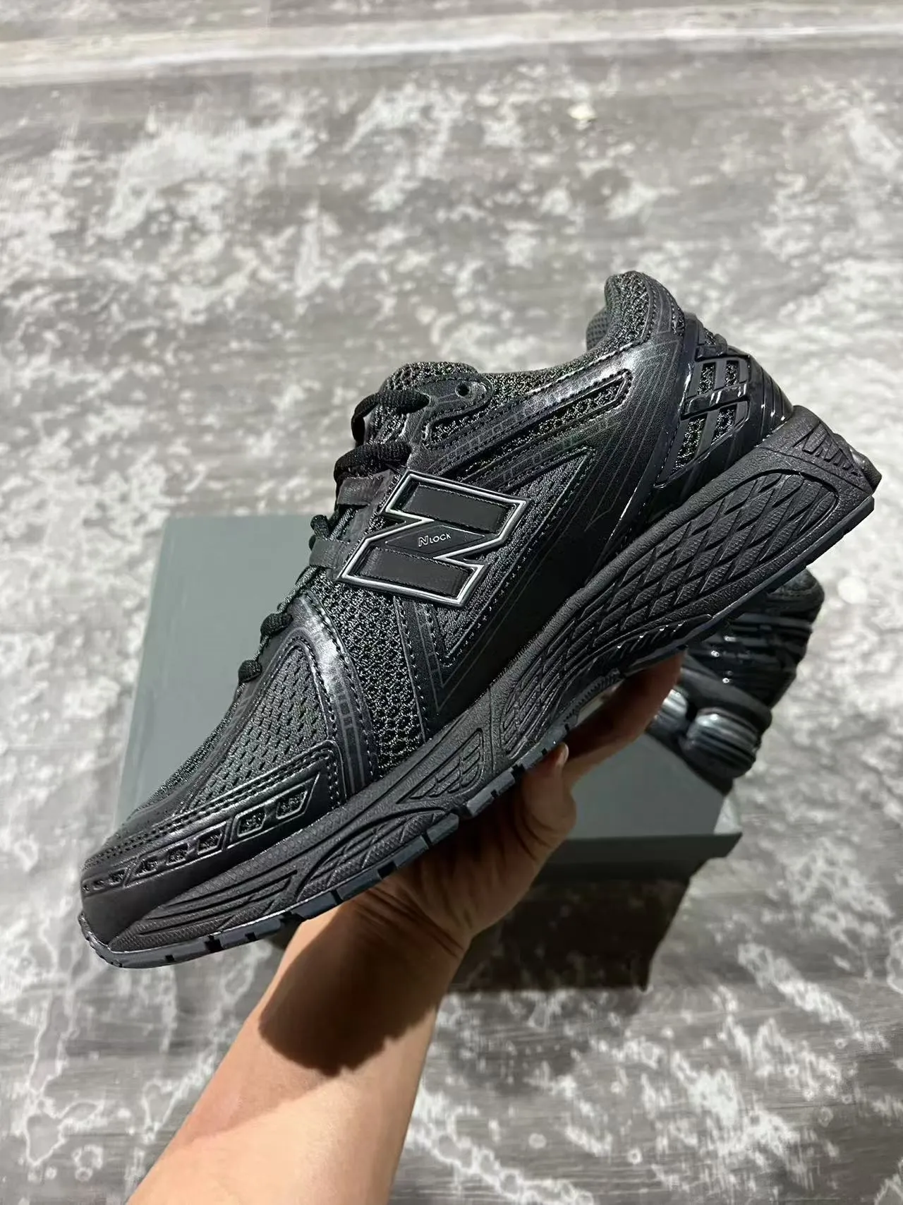 New Balance 1906R Negro Monocromo Zapatos de correr 5