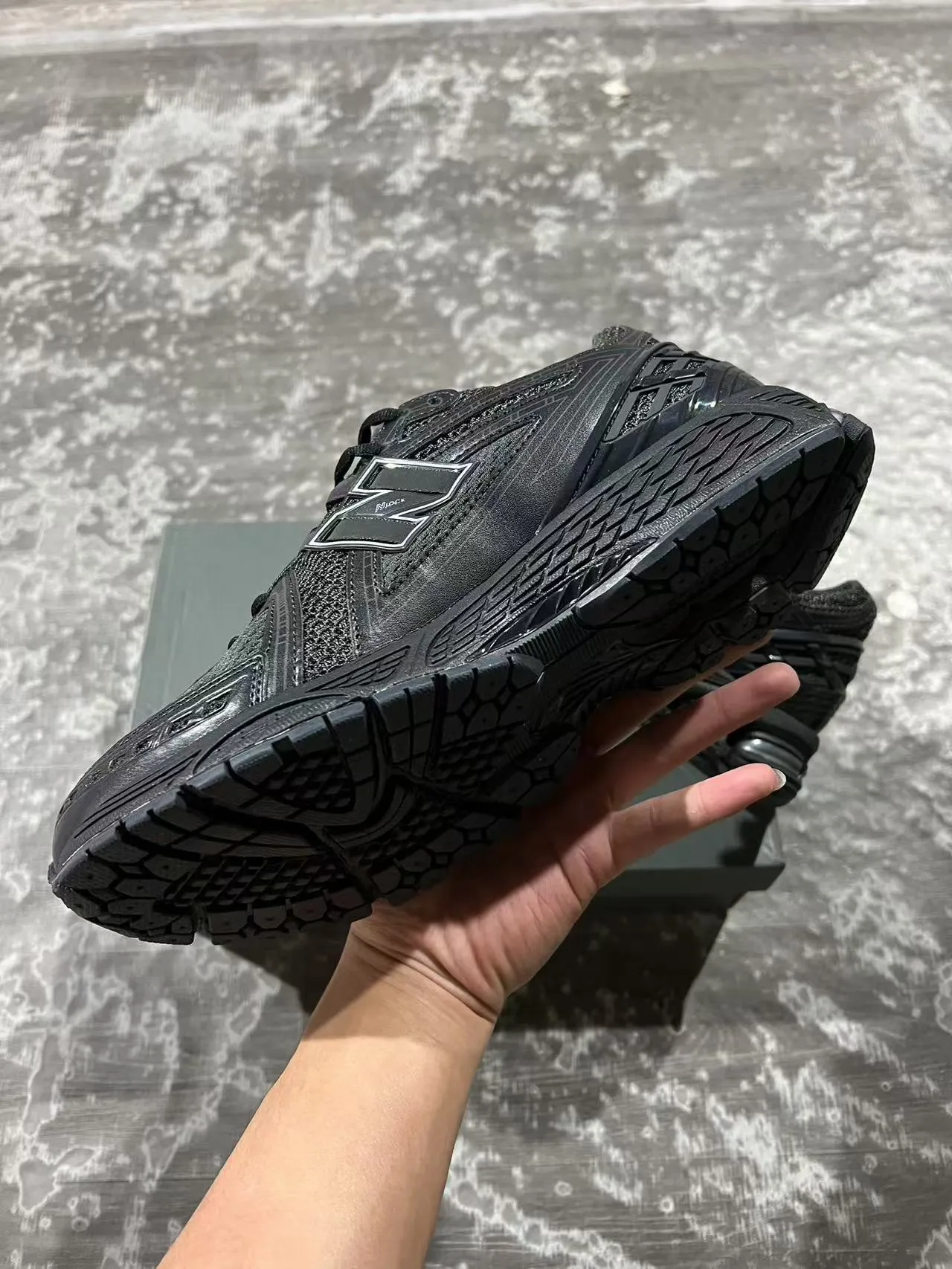 New Balance 1906R Negro Monocromo Zapatos de correr 6