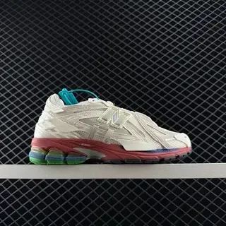 New Balance 2002R Off-White Red Green Blue লাইফস্টাইল স্নিকার