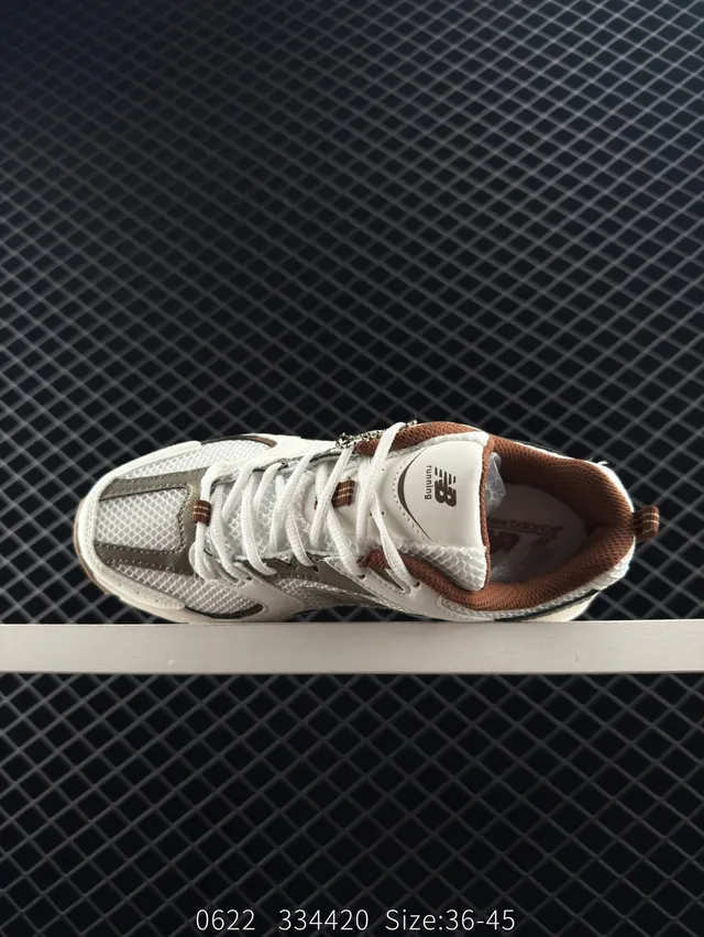New Balance 530 সাদা বাদামী লেয়ার মেশ চাঙ্কি স্নিকার 4