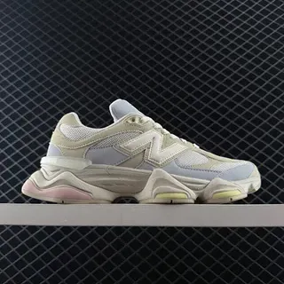 New Balance 9060 Beige Bleu clair rose sneakers chunky