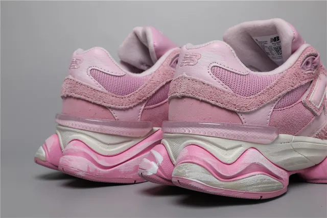 New Balance 9060 गोलापि চক স্নিকার 2