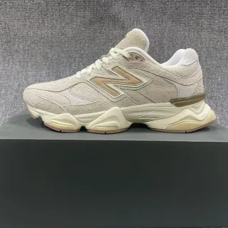 New Balance Bege Marrom Midsole Esculpido Malha E Couro Superior Tênis Chunky