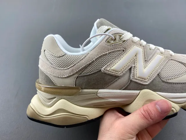 New Balance beige midsole esculpida mixed mesh y suede upper chunky sneakers 3