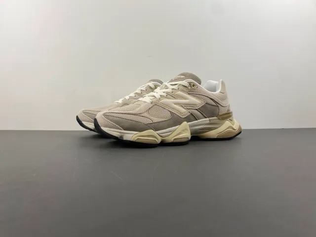New Balance beige midsole esculpida mixed mesh y suede upper chunky sneakers 10