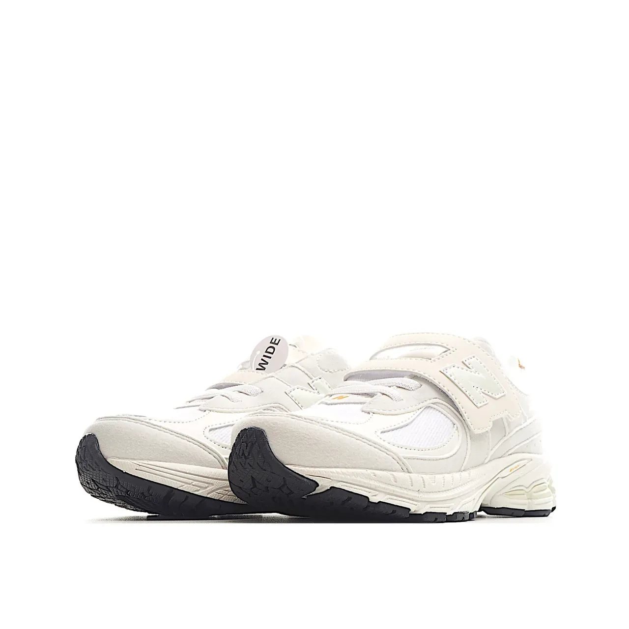 New Balance Bege Branco Chunky Midsole Fecho Velcro Cinta Lifestyle Sneakers 19