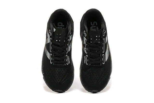 New Balance Black White Engineered Knit Upper Halftone Gradient N Logo Running Shoes 2