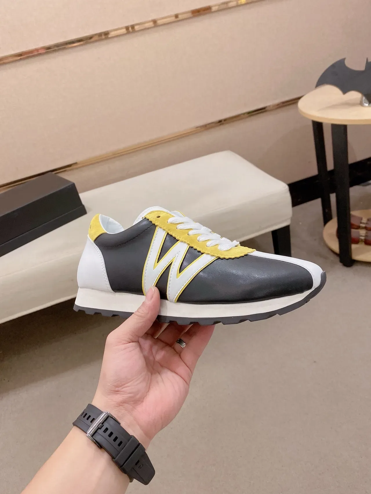 New Balance Zapatos Lifestyle Negro Amarillo Retro Runner Cuero-Suede Panel 5
