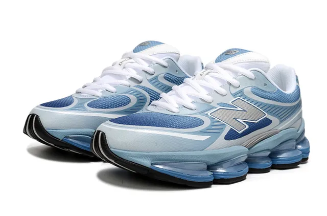 New Balance أزرق وأبيض Segmented Pod Midsole شبكي وطبقة اصطناعية علوية أحذية رياضية لايف ستايل 3